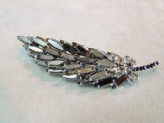 Vintage JULIANA D &E Book Piece Hematite Navette Leaf Pin Brooch