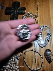 A3 35 PCS Vintage Modern mixed Costume Jewelry Bracelets Pendants brooch Etc