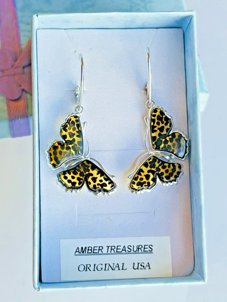 Butterfly Genuine Baltic Amber Earrings Vintage Egg Yolk Butterscotch Polish 老琥珀