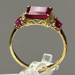 Vintage Sterling Silver 925 Gold Tone East West Red Baguette Crystal Ring Size 8