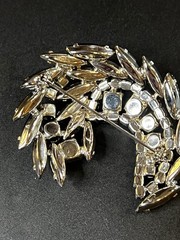 Vintage Julianna Style Demi Parure Crescent Brooch Clip Earrings Clear Jet Stone