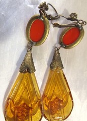 Vintage Art Deco Czech Amber Tone Pressed Glass Dangle Drop Pendant Earrings