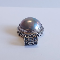 ORNATE STERLING SILVER LILAC LAVENDER MABE PEARL PENDANT