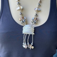 Beach Pendant Necklace 24 Inch Mother Of Pearl Beaded Shell Boho Beach Jellyfish