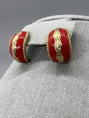 Vintage Red Enamel Gold Tone Post Earrings Statement Wavy Twist Design Bold 80s