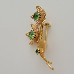 Vintage Uranium Glass Rhinestone In Gold Tone Filigree Flower Brooch Pin