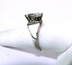 Solitaire w/ Accents Ring Cubic Zirconia Vintage Sterling Silver Size 7 Band