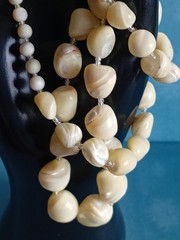 Vtg Balamuti Mother of Pearl Beaded Necklace &Small Spacer Beads 60g Pink Swirls
