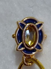Signed MMA & CN – Single earring – goldtone – Enamel & Faux Stone