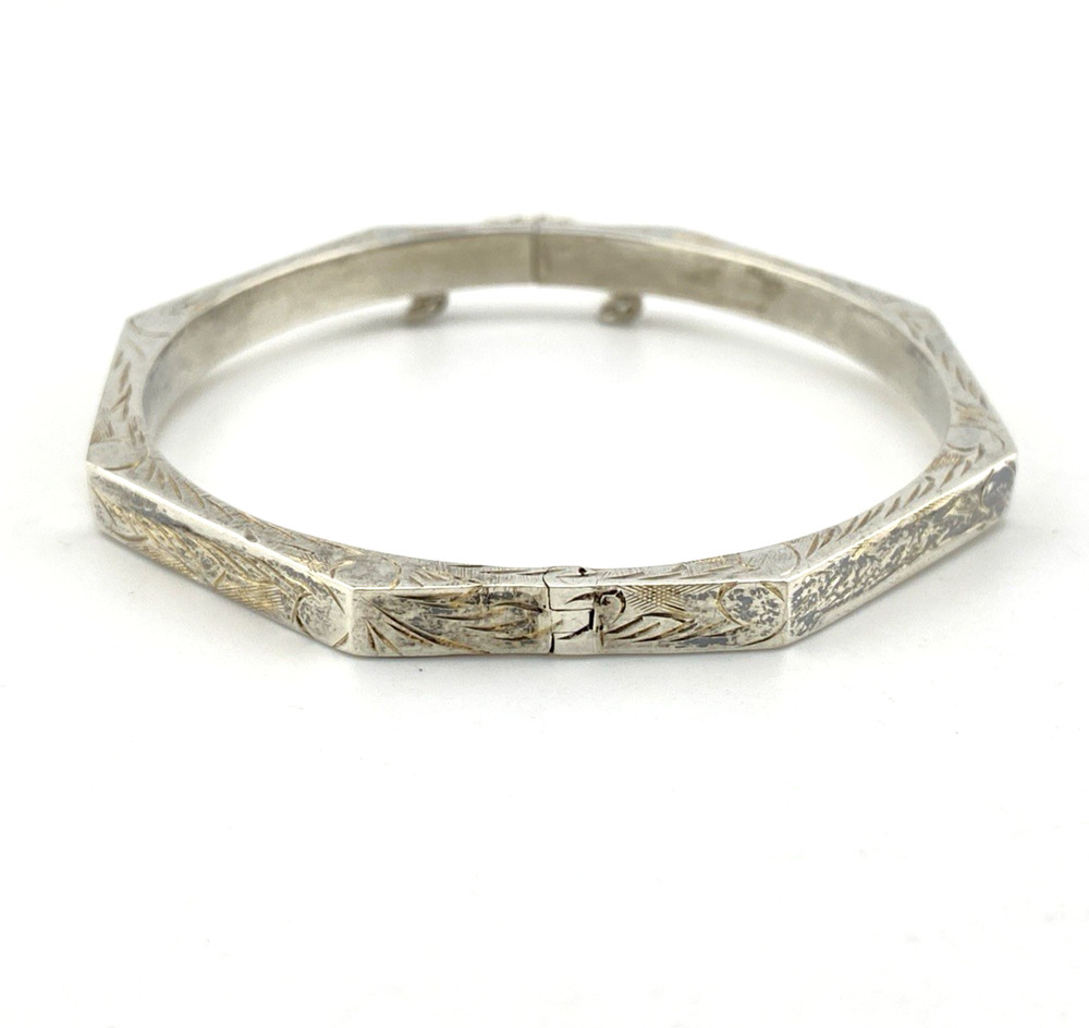 Vintage Sterling Silver Engraved Octagonal Hinged Bangle Bracelet