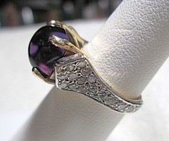 UNIQUE 14K TT GOLD 2+ CT AMETHYST 1.00 CTW DIAMOND RING 6 Grams FEB BIRTHSTONE