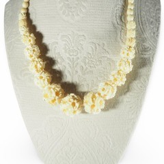 Unbranded Graduated Carved Bead Necklace Women’s Cream Vintage 70s Surfer Style