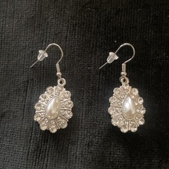Vintage Earrings Faux Pearl & Rhinestone Teardrop Dangle Silver Tone Statement