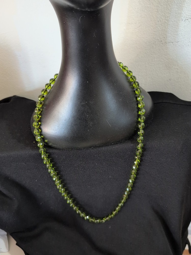 16″ Vtg Green Glass Beaded Necklace Flower Clasp Morocco