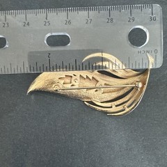 Crown Trifari 1955-1969 Brushed Gold Tone Leaf Signed Pin Brooch