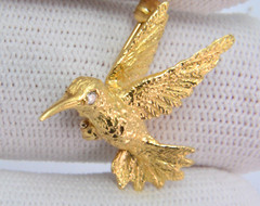 VINTAGE 18K Yellow Gold HUMMINGBIRD Brooch With Accents Diamond Lot 4