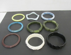 9 Vintage BANGLE BRACELETS 2 STRETCH 7 CUFF HARD PLASTIC 60’S AND 70’S