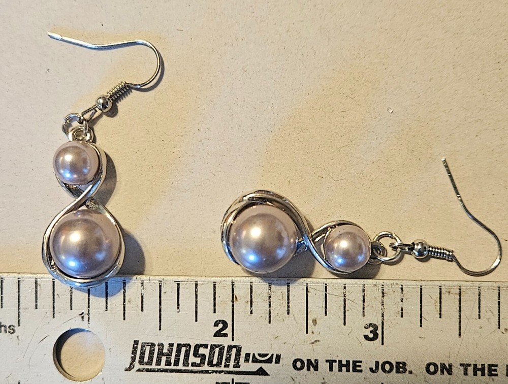 Gray Glass Faux Pearl Silver Tone Metal Dangle Pierced Earrings Vintage