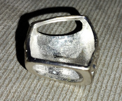 VINTAGE SILVER SCARF SLIDE HAMMERED REPOUSSE’ METAL 40s ESTATE 1 1/8″