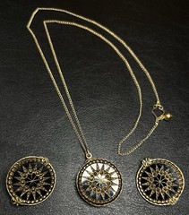 ANTIQUE 22” Double Sided Black Gold Marcasite Glass Pend Necklace Squeeze Earr S