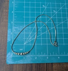 Vintage 7 Graduated Station Ball BEAD Gold Tone Necklace 16″ Chain AS IS