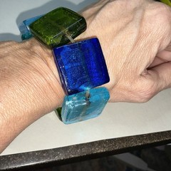 Vintage Chunky Green Teal Art Glass Square Tile Bead Stretch Bracelet