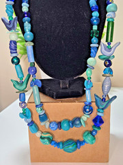 Vintage 2 string 25″ Necklace-Wood carved w/glass/plastic/stone beads Slvr Clasp
