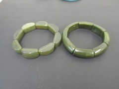 9 Vintage BANGLE BRACELETS 2 STRETCH 7 CUFF HARD PLASTIC 60’S AND 70’S