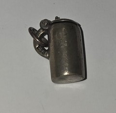 Vintage Sterling Silver 925 Charm Pendant Stein Crown HB Beer Tankard Lid Opens