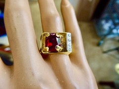 VINTAGE 10K YELLOW GOLD FILLED NEW OLD STOCK 70’S RED CLEAR STONE RING SIZE 525