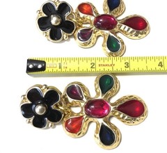 Multicolor Poured Resin Earrings Gold Tone Cabochon Floral Flower Power 1980’s