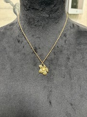 Gold Flower Pearl & Diamond Dust Necklace and Earring Set – Gold