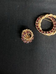 Jewelry Set Of 3 Gold Tone Ruby Stones Pin Back Brooch Clip On Earrings VTG