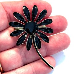 Vintage Mid Century flower power brooch mod gold tone & black enamel daisy