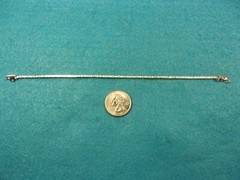 GORGEUOS LADY’S RHODIUM & GOLD PLATED STERLING SILVER “TINY PANEL LINK” BRACELET