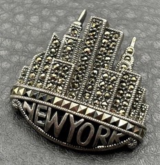 VTG Judith Jack Sterling Silver Marcasite New York Twin Towers Skyline Brooch