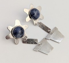 Vtg Anne Forbes Sterling Silver Sodalite Articulated Abstract Flower Earrings