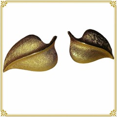 Mid Century Gold Tone Textured Leaf Vintage Clip on Earrings by Puccini Original