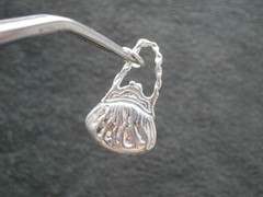 Purse Handbag Vintage Solid Shiny Sterling Silver Bracelet Charm Pendant 3.1g