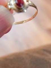 Antique Victorian Delicate 10K Yellow Gold Ring Faux Red Stone Sz 6.75 .76g