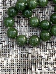 Vintage Natural Green Nephrite Jade Bead Necklace 32” Hand Knotted 10mm Beads