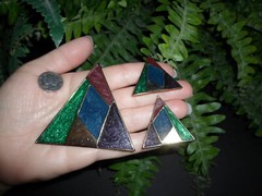 Vintage TRIANGLE geometry modernist – enamel PIN brooch + clip EARRINGS SET