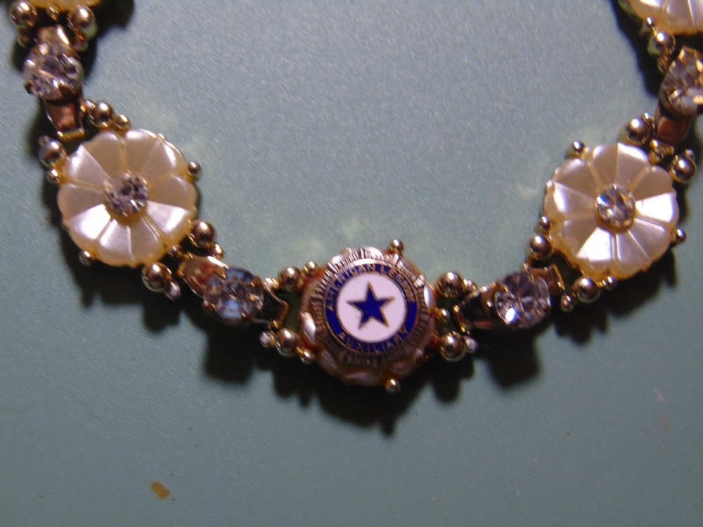 Vintage American Legion Auxiliary 7.25″ Bracelet – Flowers and Rhinestones