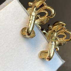 Vintage Clip-On Climber Earrings Estate Jewelry Pre-Owned Blue Flower 1950s
