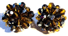 VINTAGE STUNNING GOLD SILVER TONE AMBER COLOR FACETED GLASS CLIP ON EARRINGS