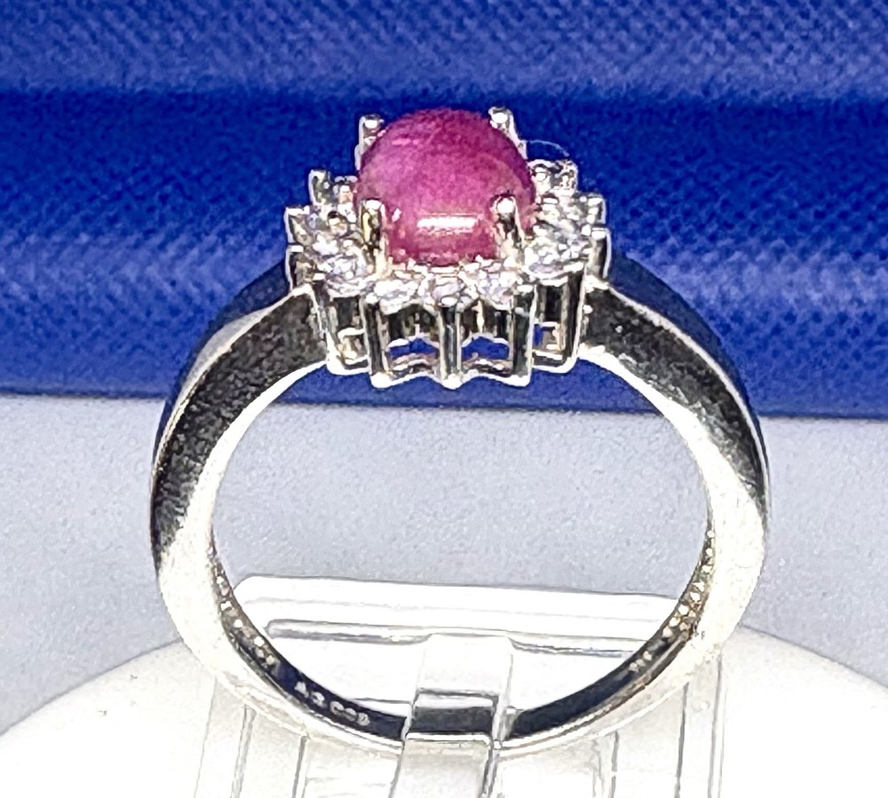 Y19 Vintage 925 Silver Ring 2Ct Purple Ruby Size 9.5-10 & 14x 2.5 mm White Topaz