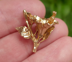 Vintage Solid 14k Yellow Gold Three-Dimensional Flower Pendant / Charm – 3.3g.