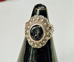 Vintage Art Deco Nouveau Black Onyx Spartan Silver Unmarked Ring Size 5