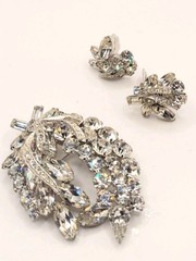 Weiss Brooch Vintage 1950s Demi Parure W Clip Earr Rhodium Plated Stunning 0229