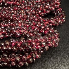 Vintage Natural Garnet Beaded 32” Necklace Endless